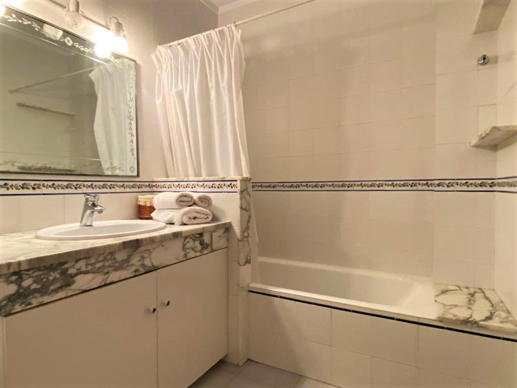 Amplio Apartamento En Puigcerdà Εξωτερικό φωτογραφία